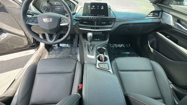 2025 Cadillac CT4 Luxury