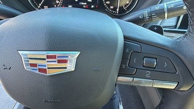 2025 Cadillac CT4 Luxury