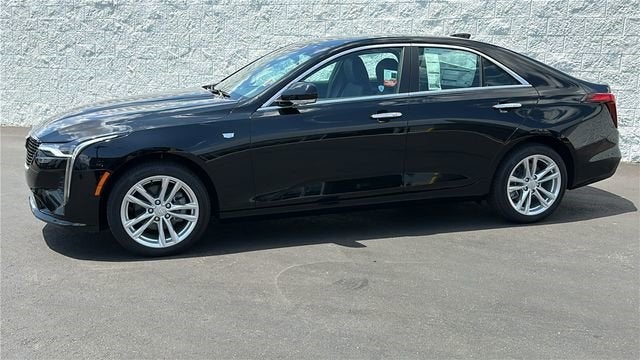 2025 Cadillac CT4 Luxury