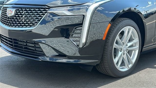 2025 Cadillac CT4 Luxury