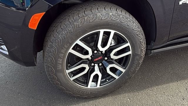 2024 GMC Yukon AT4