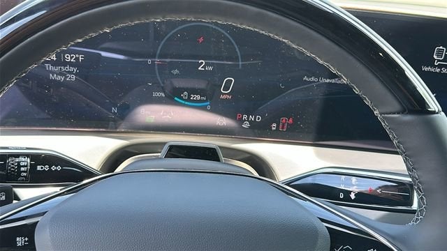 2026 Cadillac VISTIQ Luxury