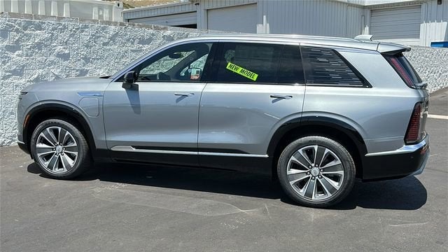 2026 Cadillac VISTIQ Luxury