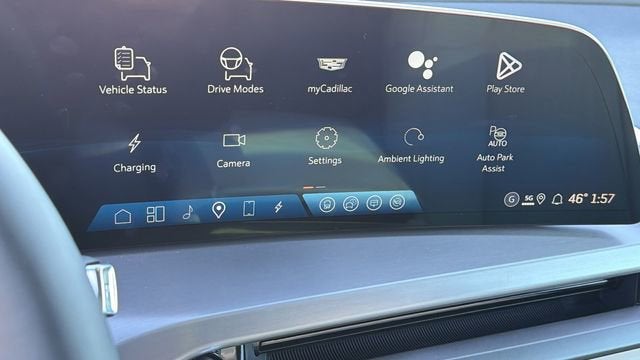 2026 Cadillac VISTIQ Luxury