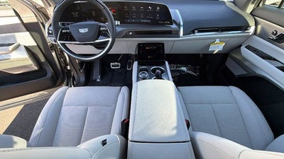 2026 Cadillac VISTIQ Luxury