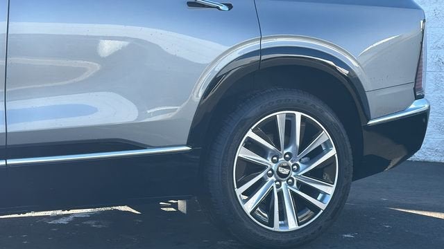 2026 Cadillac VISTIQ Luxury