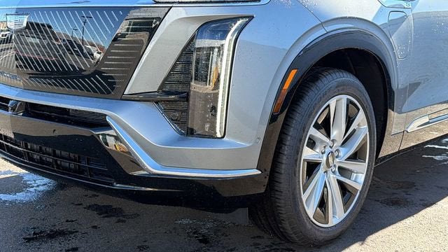 2026 Cadillac VISTIQ Luxury