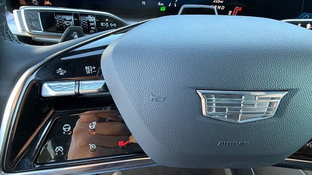 2026 Cadillac VISTIQ Luxury