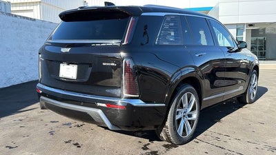 2026 Cadillac VISTIQ Luxury