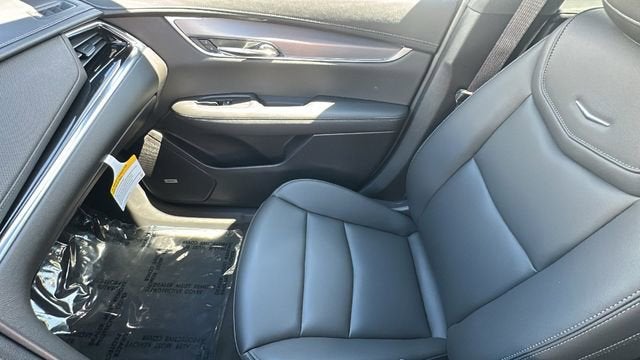 2025 Cadillac XT6 Luxury