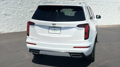 2025 Cadillac XT6 Luxury