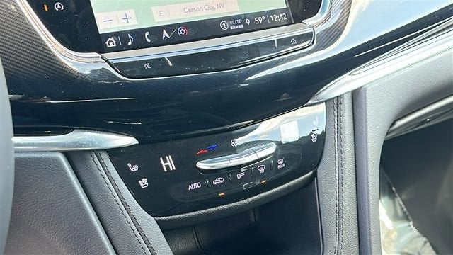 2025 Cadillac XT6 Sport