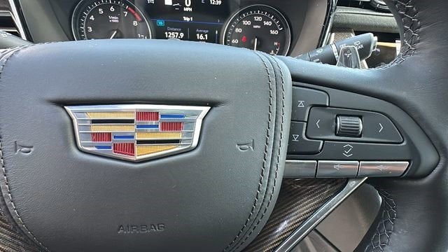 2025 Cadillac XT6 Sport