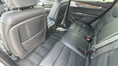 2025 Cadillac XT6 Sport