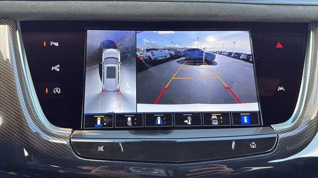 2025 Cadillac XT6 Sport