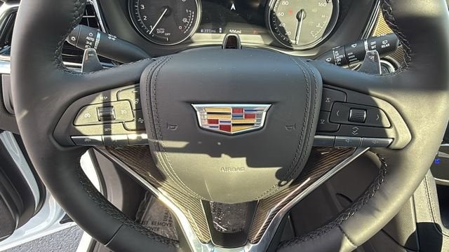 2025 Cadillac XT6 Sport