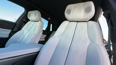 2025 Cadillac LYRIQ Sport 2