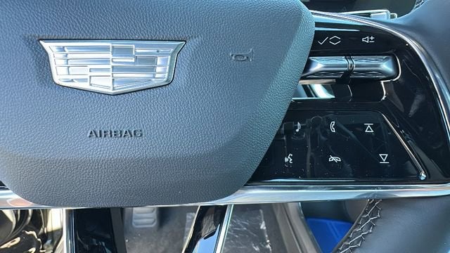 2025 Cadillac LYRIQ Sport 2