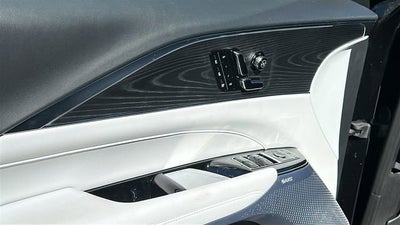 2025 Cadillac LYRIQ Sport 2