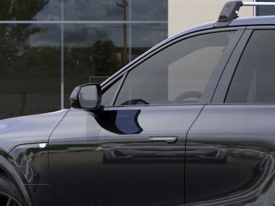 2025 Cadillac LYRIQ Sport 2