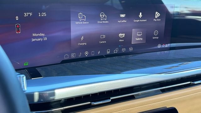 2025 Cadillac ESCALADE IQ Sport 2