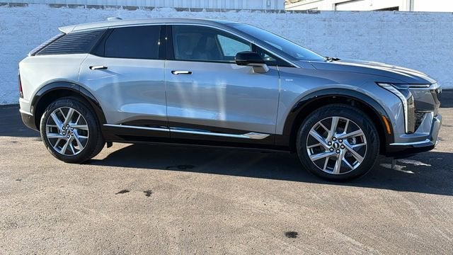 2026 Cadillac OPTIQ Luxury