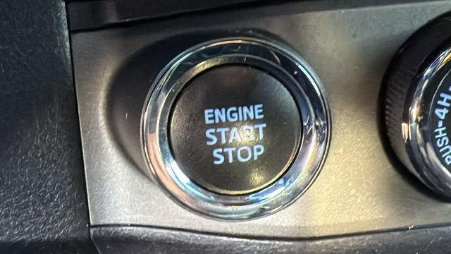 2021 Toyota Tacoma 4WD SR5