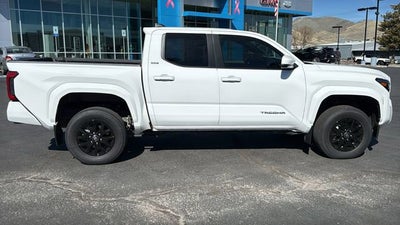 2024 Toyota Tacoma 4WD SR5
