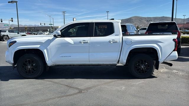 2024 Toyota Tacoma 4WD SR5