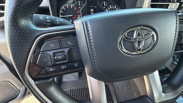 2024 Toyota Tundra 4WD SR5